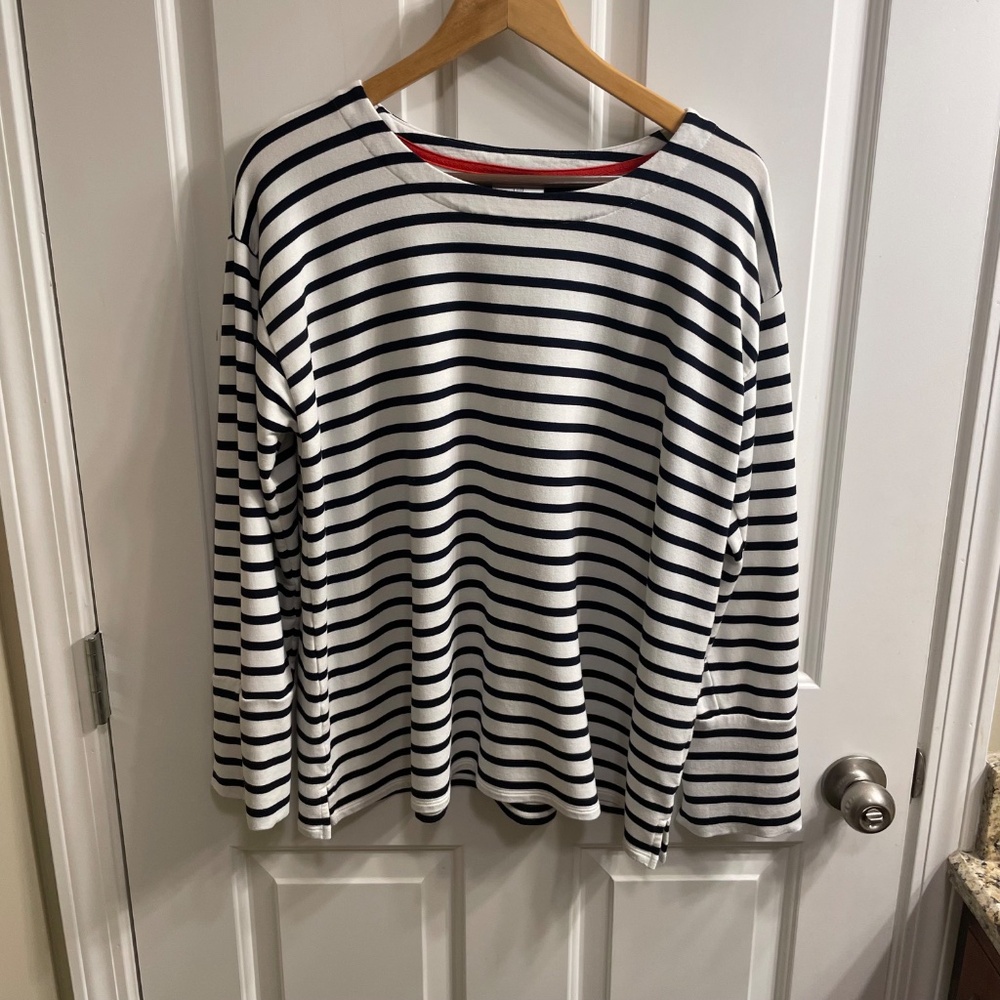 J. Jill Contrast-Trimmed Button-Cuff Striped Blue / Cream Top, Size L